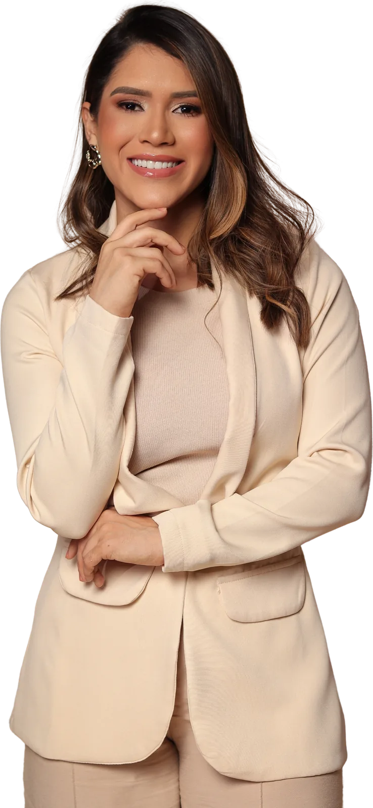 Dra. Amanda Braga, especialista em cirurgia e estética facial